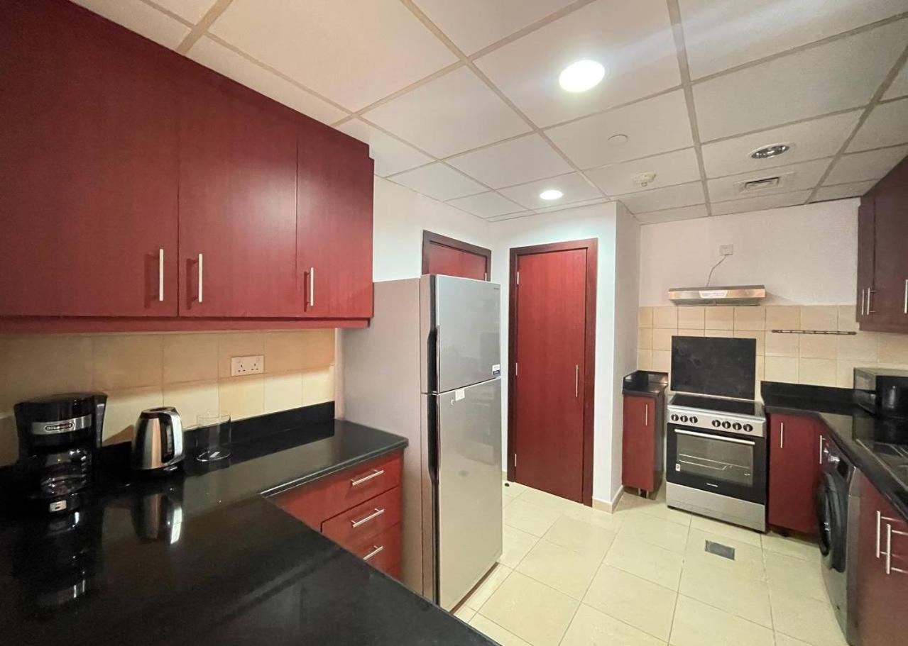 Luxury Jbr Apartments , Beach , Pool , Parking Dubai Eksteriør billede