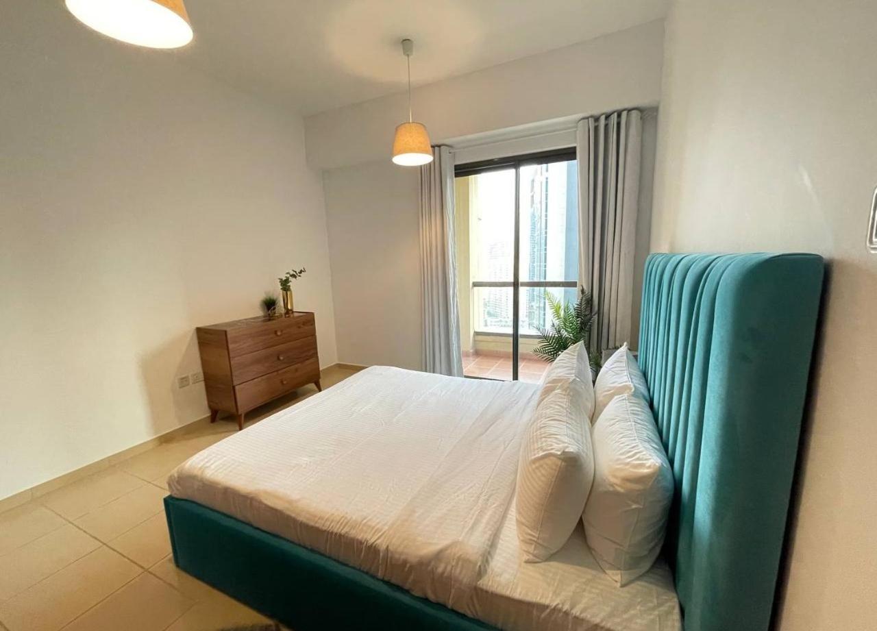Luxury Jbr Apartments , Beach , Pool , Parking Dubai Eksteriør billede